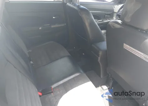 2018 Mitsubishi Outlander Sport 2.4 Se z USA, uszkodzony, nr VIN JA4AP3AW8JU020103